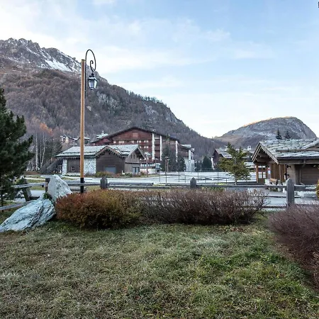 Duplex 3 Pieces Avec Cheminee, Terrasse Et Proche Pistes Et Commerces A - Fr-1-694-217 Appartement Val-dʼIsère
